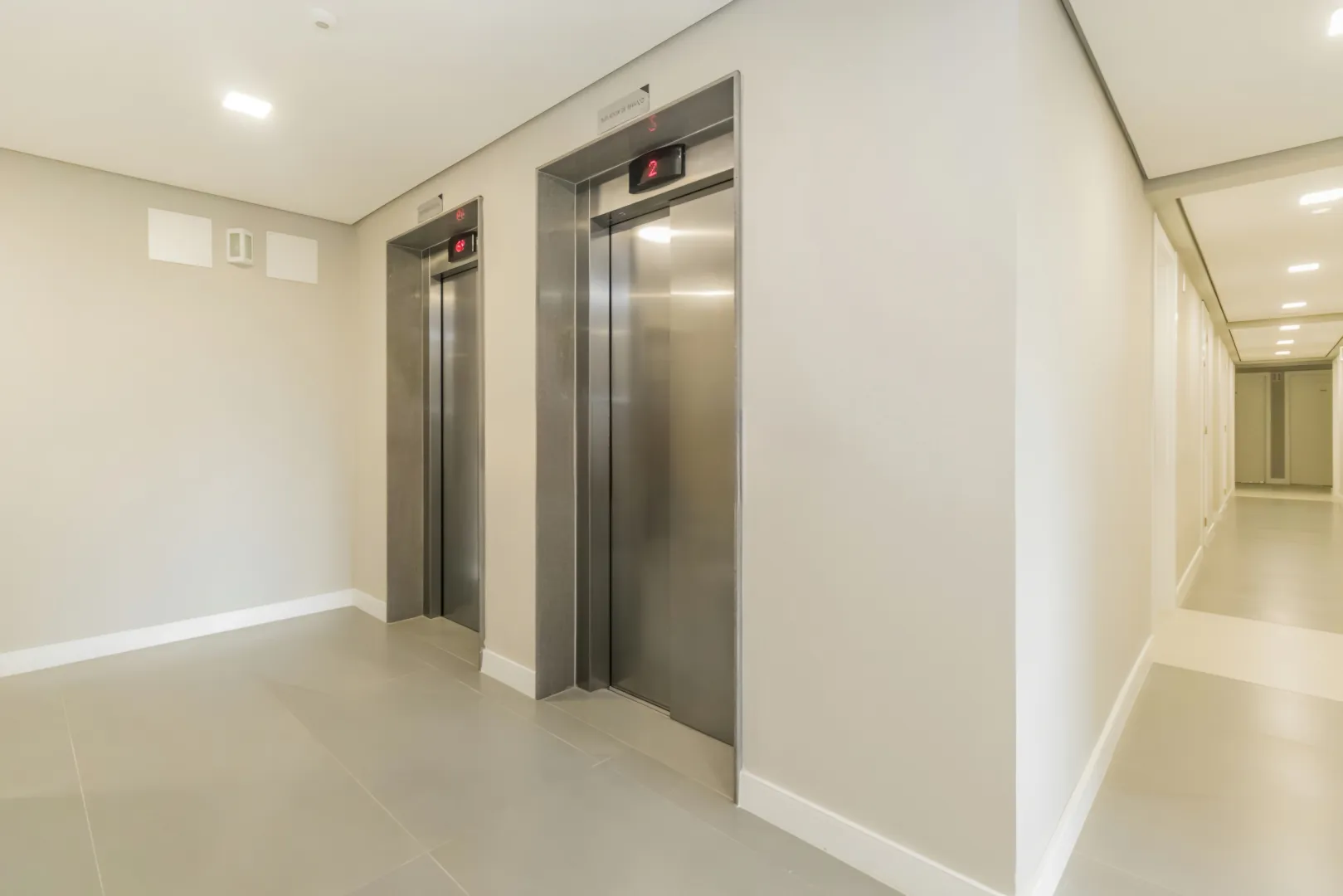 R$ 795.000 - &Oacute;TIMO APARTAMENTO GARDEN - 66M2 - 1 DORM - 2 VAGAS - DEP&Oacute;SITOS Rua Auxiliadora Porto Alegre - 