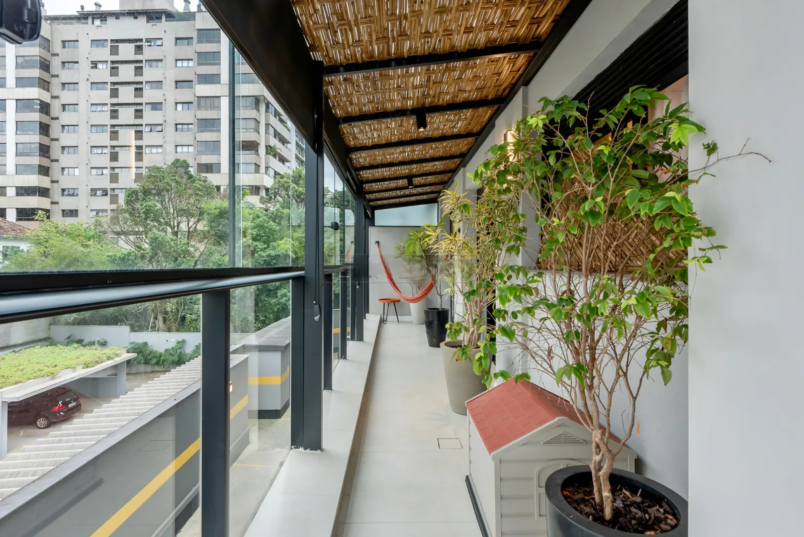 R$ 795.000 - &Oacute;TIMO APARTAMENTO GARDEN - 66M2 - 1 DORM - 2 VAGAS - DEP&Oacute;SITOS Rua Auxiliadora Porto Alegre - 
