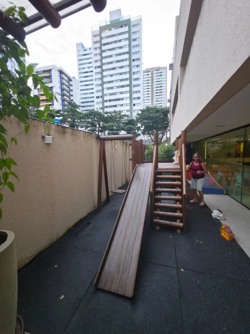 Apartamento &agrave; Venda em Boa Viagem | 3 Quartos | 2 Vagas | &Aacute;rea de Lazer Rua Antônio de Sá Leitão Recife - 