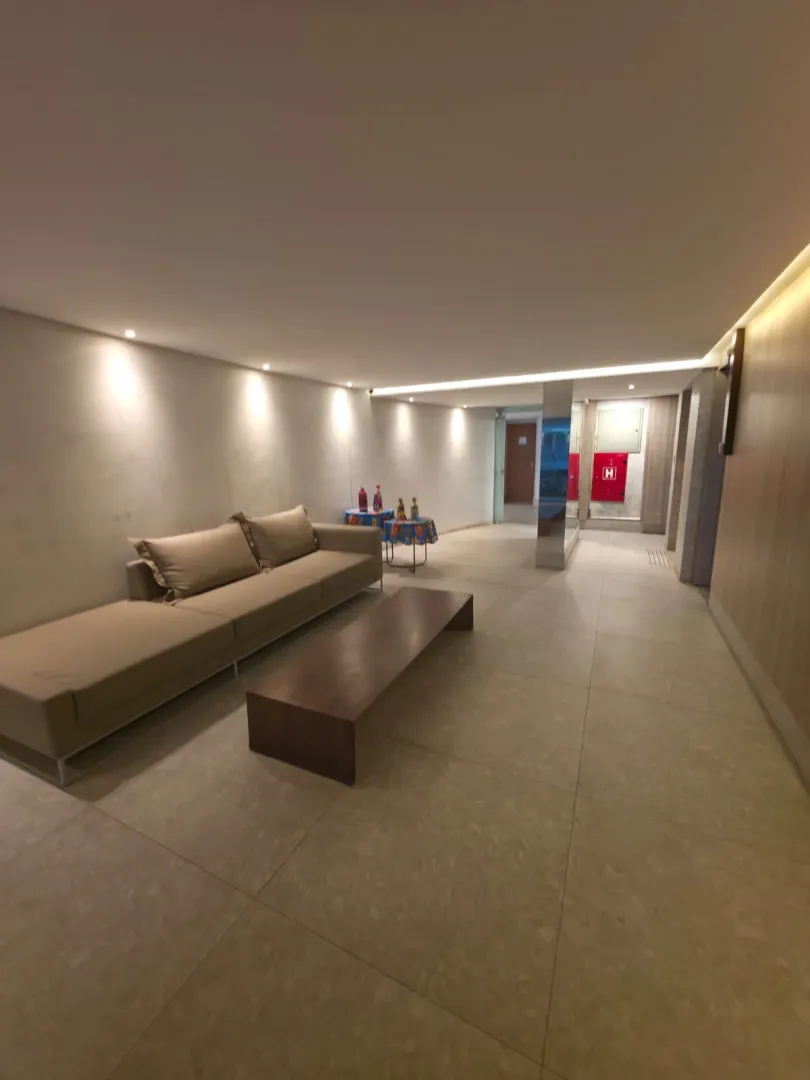 Apartamento &agrave; Venda em Boa Viagem | 3 Quartos | 2 Vagas | &Aacute;rea de Lazer Rua Antônio de Sá Leitão Recife - 