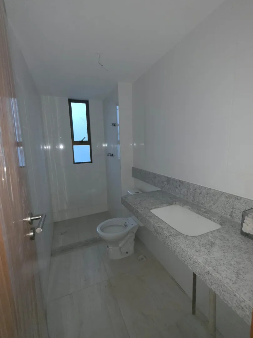Apartamento &agrave; Venda em Boa Viagem | 3 Quartos | 2 Vagas | &Aacute;rea de Lazer Rua Antônio de Sá Leitão Recife - 