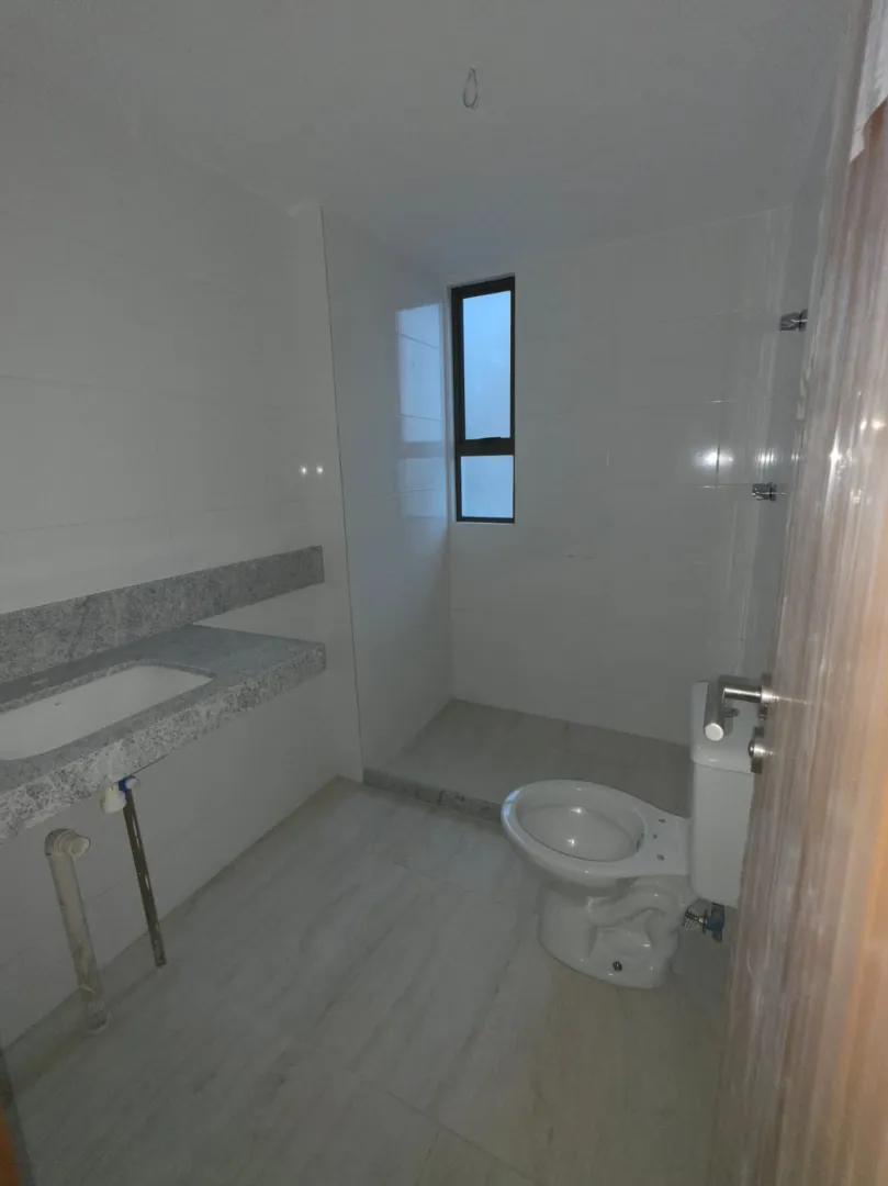 Apartamento &agrave; Venda em Boa Viagem | 3 Quartos | 2 Vagas | &Aacute;rea de Lazer Rua Antônio de Sá Leitão Recife - 