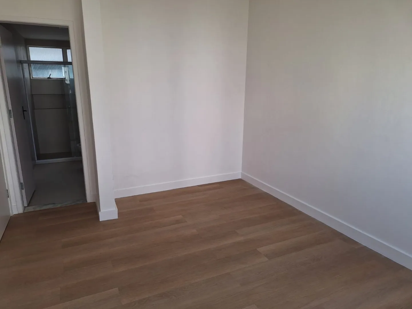 APARTAMENTO 3 QUARTOS SU&Iacute;TE NASCENTE DEPEND&Ecirc;NCIA GARAGEM ELEVADOR PORT 24h VENDA NA GRA&Ccedil;A! Rua Oito de Dezembro Salvador - 