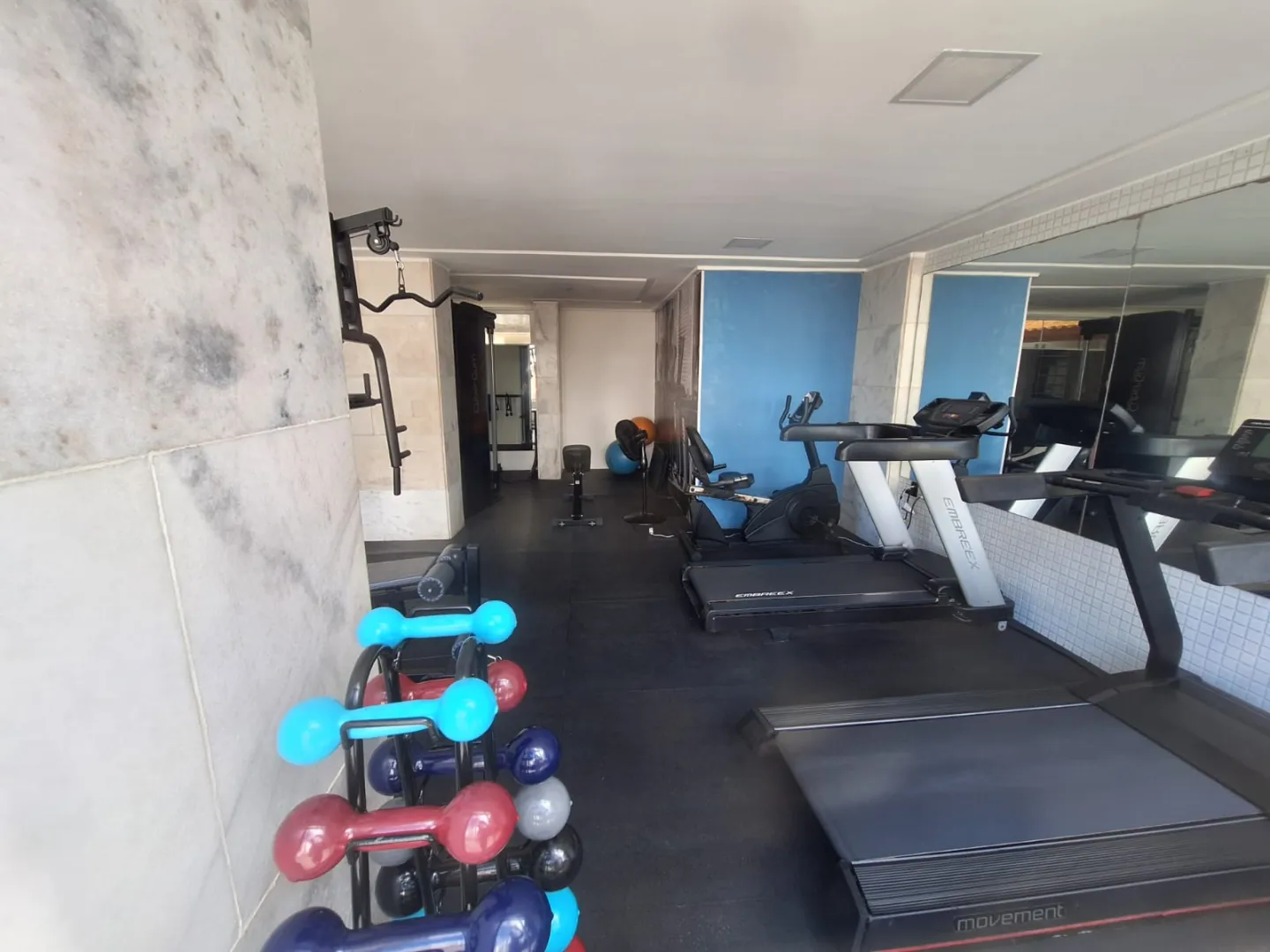 APARTAMENTO 3 QUARTOS SU&Iacute;TE NASCENTE DEPEND&Ecirc;NCIA GARAGEM ELEVADOR PORT 24h VENDA NA GRA&Ccedil;A! Rua Oito de Dezembro Salvador - 