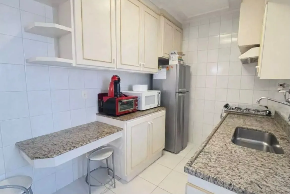 Cobertura Duplex - 112m&sup2; &uacute;teis, na Pomp&eacute;ia em um dos bairros mais desejados de Santos/SP!  Santos - 
