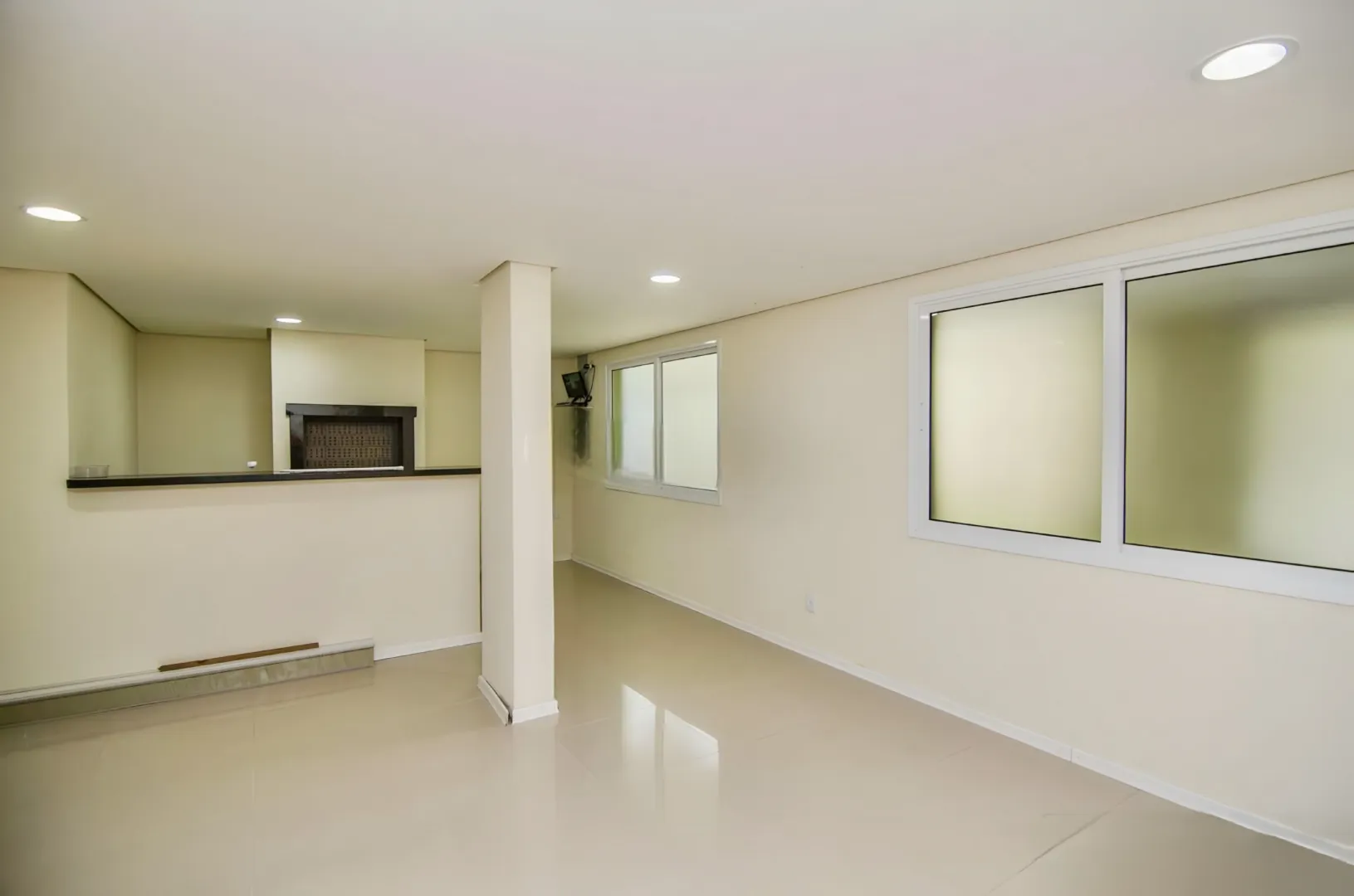 R$ 1.345.000 - MARAVILHOSA COBERTURA DUPLEX - 151M2 - 2 DORM - SU&Iacute;TE - VISTA - 2 VAGAS Avenida Montenegro Porto Alegre - 