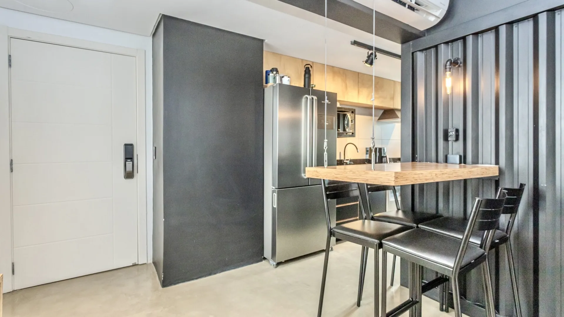 R$ 1.345.000 - MARAVILHOSA COBERTURA DUPLEX - 151M2 - 2 DORM - SU&Iacute;TE - VISTA - 2 VAGAS Avenida Montenegro Porto Alegre - 