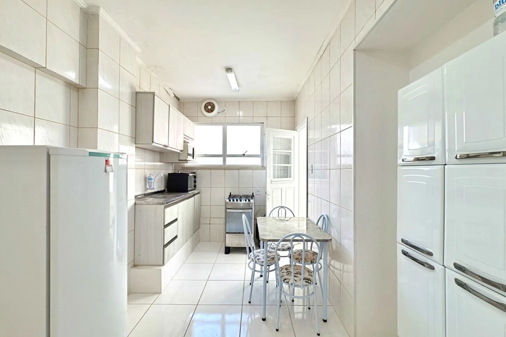 R$ 495.000 - &Oacute;TIMO APARTAMENTO - MOBILIADO - ANDAR ALTO - VISTA - 99M2 - 3 DORM - 1 VAGA Rua Jerônimo Coelho Porto Alegre - 