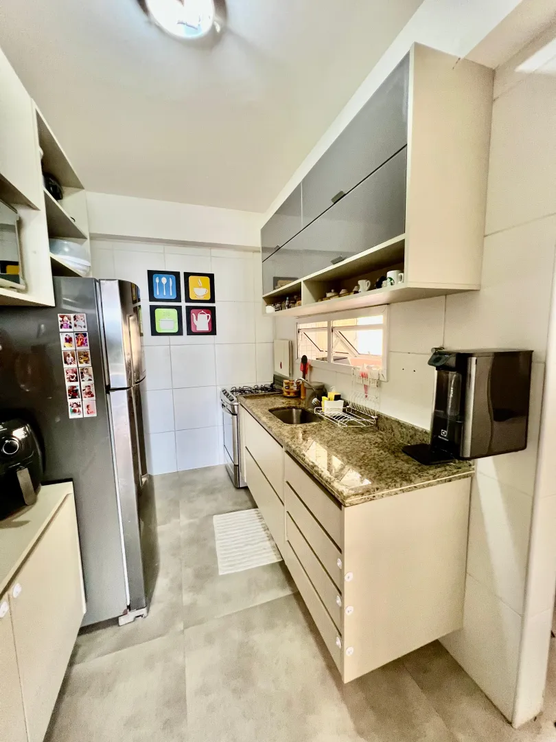 APARTAMENTO 3 QUARTOS SU&Iacute;TE 2 GARAGENS VARANDA PISCINA ACADEMIA VENDA GREENVILLE PATAMARES Rua Embira Salvador - 