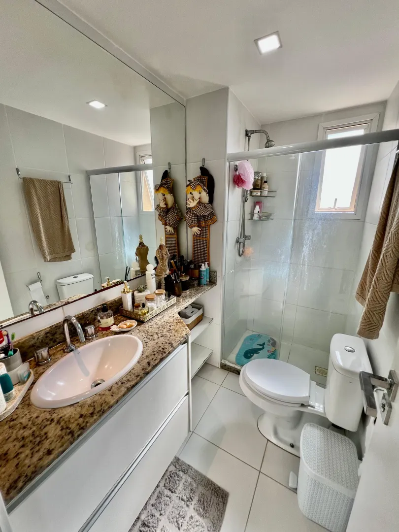 APARTAMENTO 3 QUARTOS SU&Iacute;TE 2 GARAGENS VARANDA PISCINA ACADEMIA VENDA GREENVILLE PATAMARES Rua Embira Salvador - 