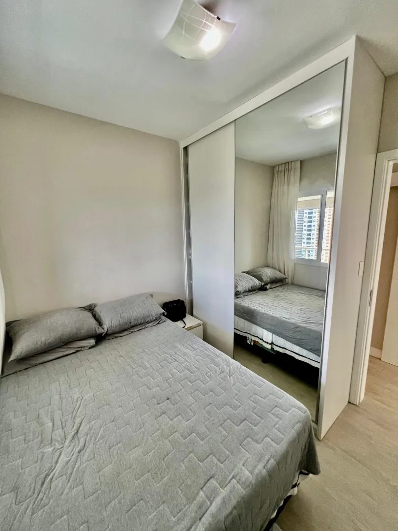 APARTAMENTO 3 QUARTOS SU&Iacute;TE 2 GARAGENS VARANDA PISCINA ACADEMIA VENDA GREENVILLE PATAMARES Rua Embira Salvador - 