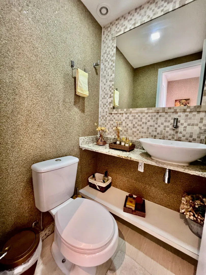 APARTAMENTO 3 QUARTOS SU&Iacute;TE 2 GARAGENS VARANDA PISCINA ACADEMIA VENDA GREENVILLE PATAMARES Rua Embira Salvador - 