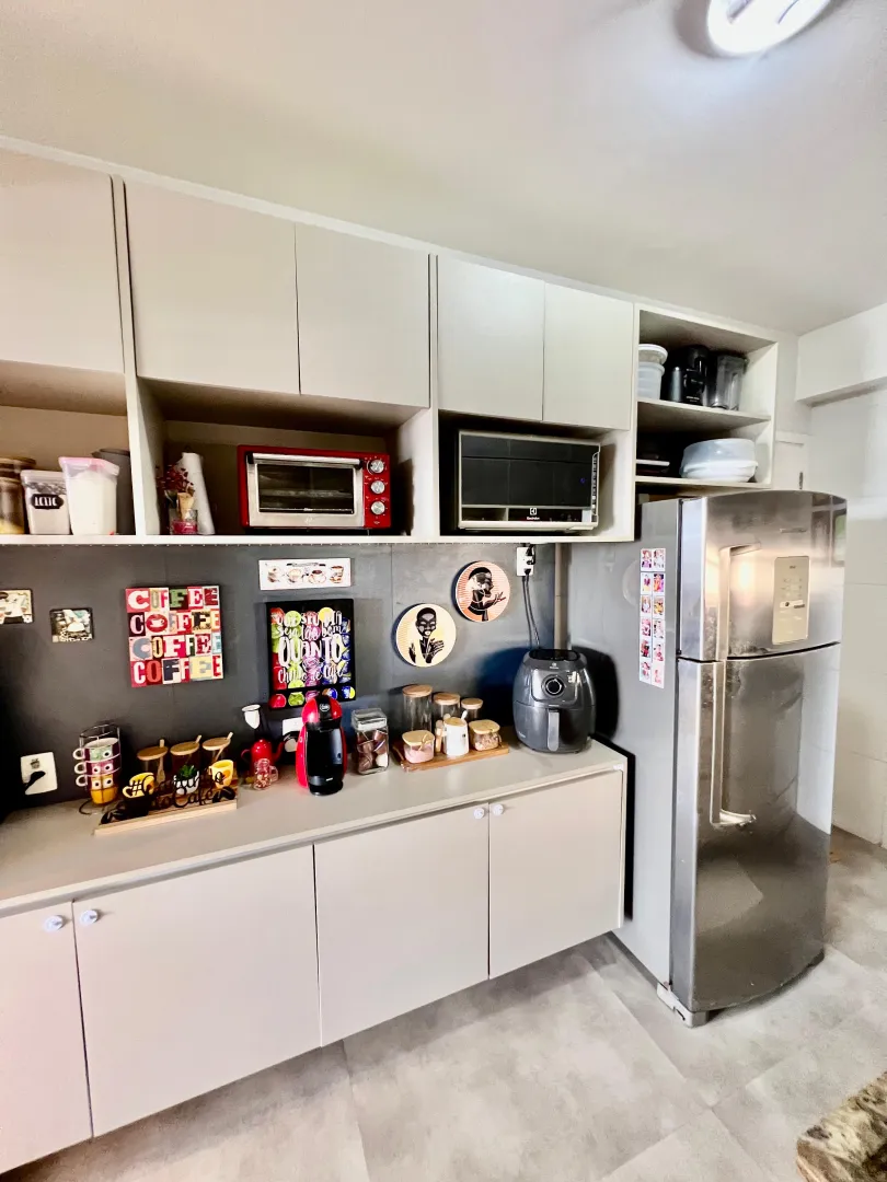 APARTAMENTO 3 QUARTOS SU&Iacute;TE 2 GARAGENS VARANDA PISCINA ACADEMIA VENDA GREENVILLE PATAMARES Rua Embira Salvador - 