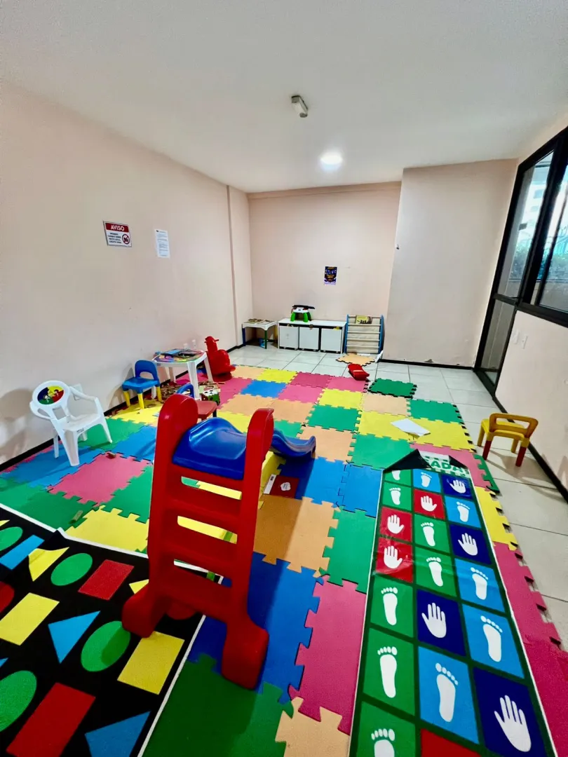 APARTAMENTO 2 QUARTOS SU&Iacute;TE VARANDA GARAGEM PISCINA ACADEMIA &Agrave; VENDA EM PITUA&Ccedil;U Avenida Professor Pinto de Aguiar Salvador - 