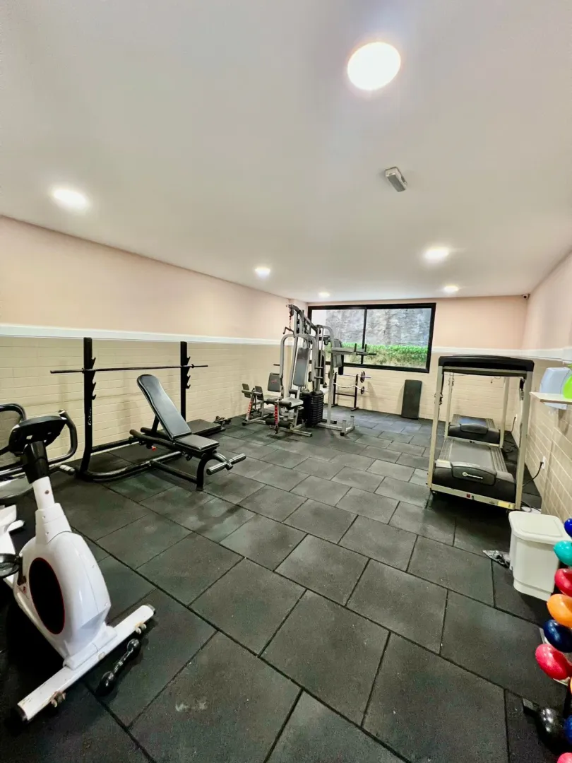 APARTAMENTO 2 QUARTOS SU&Iacute;TE VARANDA GARAGEM PISCINA ACADEMIA &Agrave; VENDA EM PITUA&Ccedil;U Avenida Professor Pinto de Aguiar Salvador - 