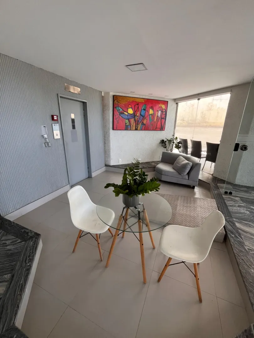 Apartamento com Vista mar | 144m&sup2; | 3 Quartos | 1 Su&iacute;te | Av Boa Viagem | Terreno Pr&oacute;prio Avenida Boa Viagem Recife - 