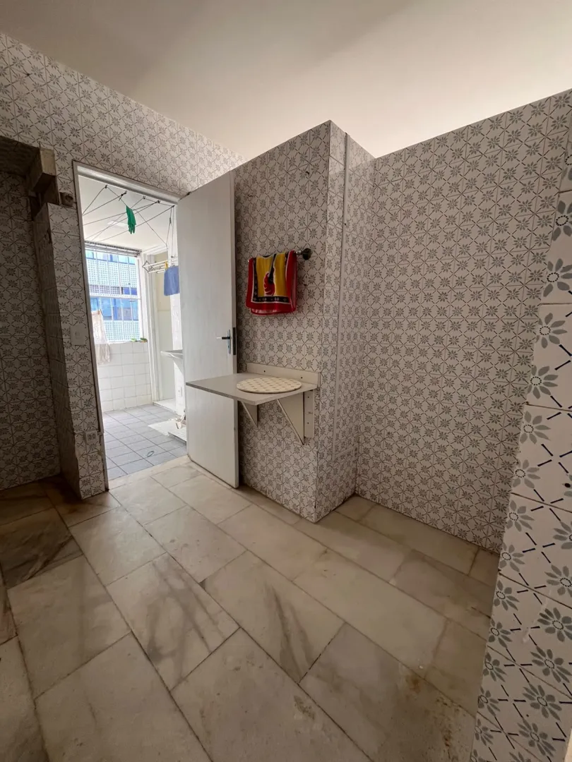 Apartamento com Vista mar | 144m&sup2; | 3 Quartos | 1 Su&iacute;te | Av Boa Viagem | Terreno Pr&oacute;prio Avenida Boa Viagem Recife - 