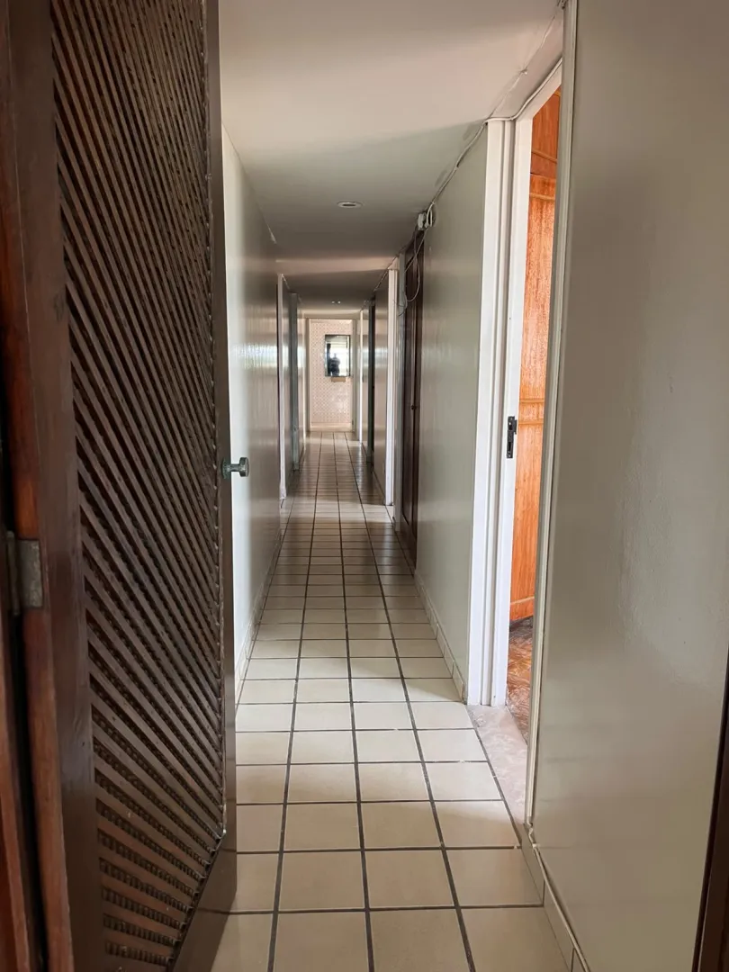 Apartamento com Vista mar | 144m&sup2; | 3 Quartos | 1 Su&iacute;te | Av Boa Viagem | Terreno Pr&oacute;prio Avenida Boa Viagem Recife - 