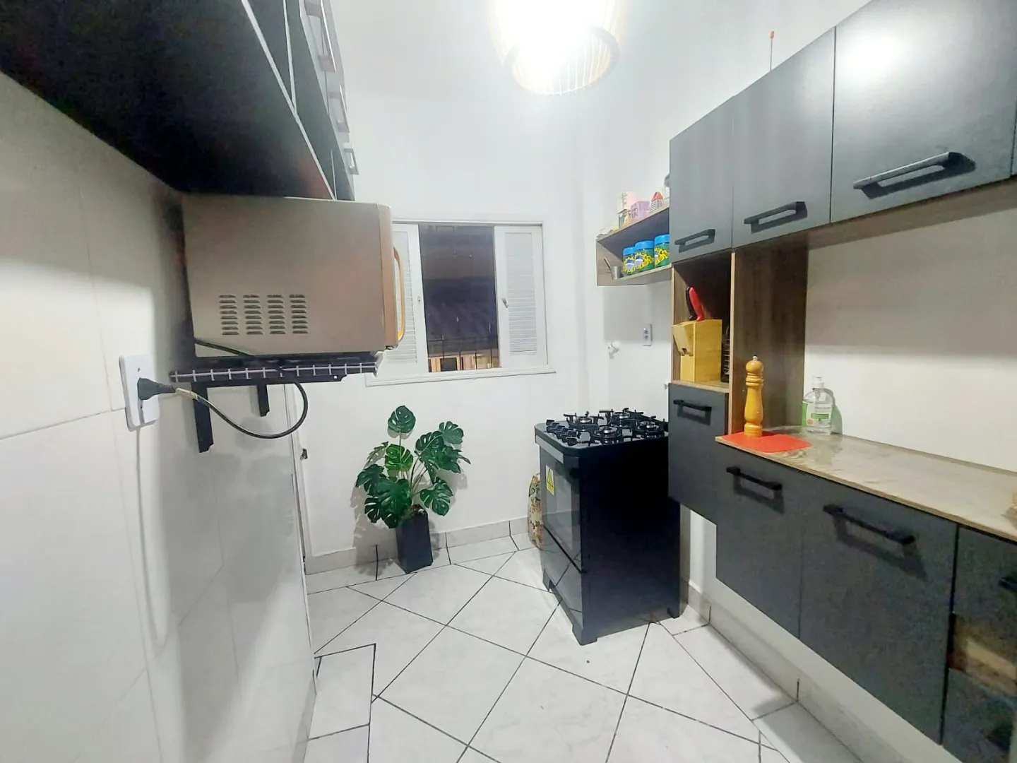 Apartamento T&eacute;rreo com Quintal Privativo em Vila Mathias &ndash; Santos/SP Avenida Rangel Pestana Santos - 