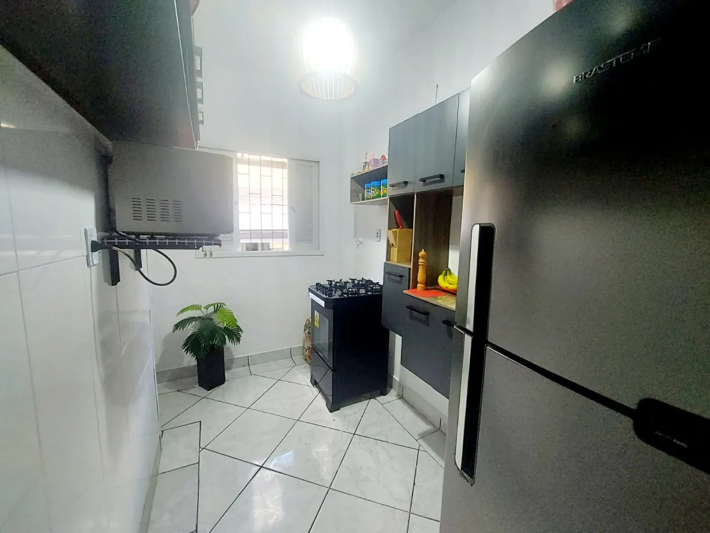 Apartamento T&eacute;rreo com Quintal Privativo em Vila Mathias &ndash; Santos/SP Avenida Rangel Pestana Santos - 