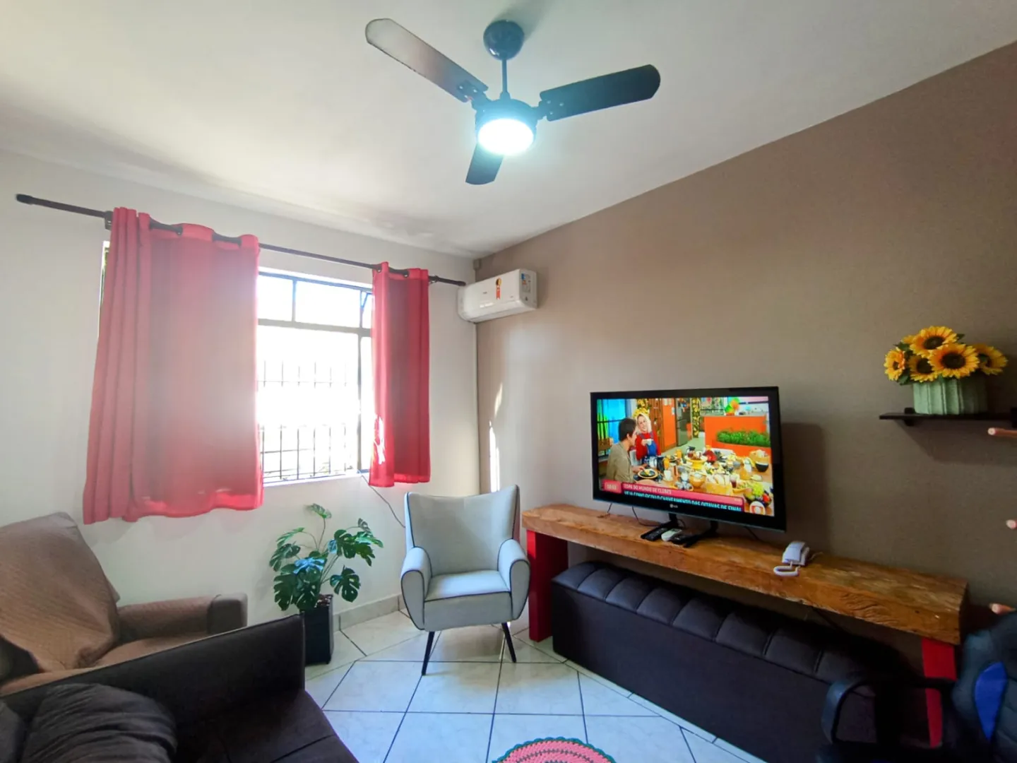 Apartamento T&eacute;rreo com Quintal Privativo em Vila Mathias &ndash; Santos/SP Avenida Rangel Pestana Santos - 