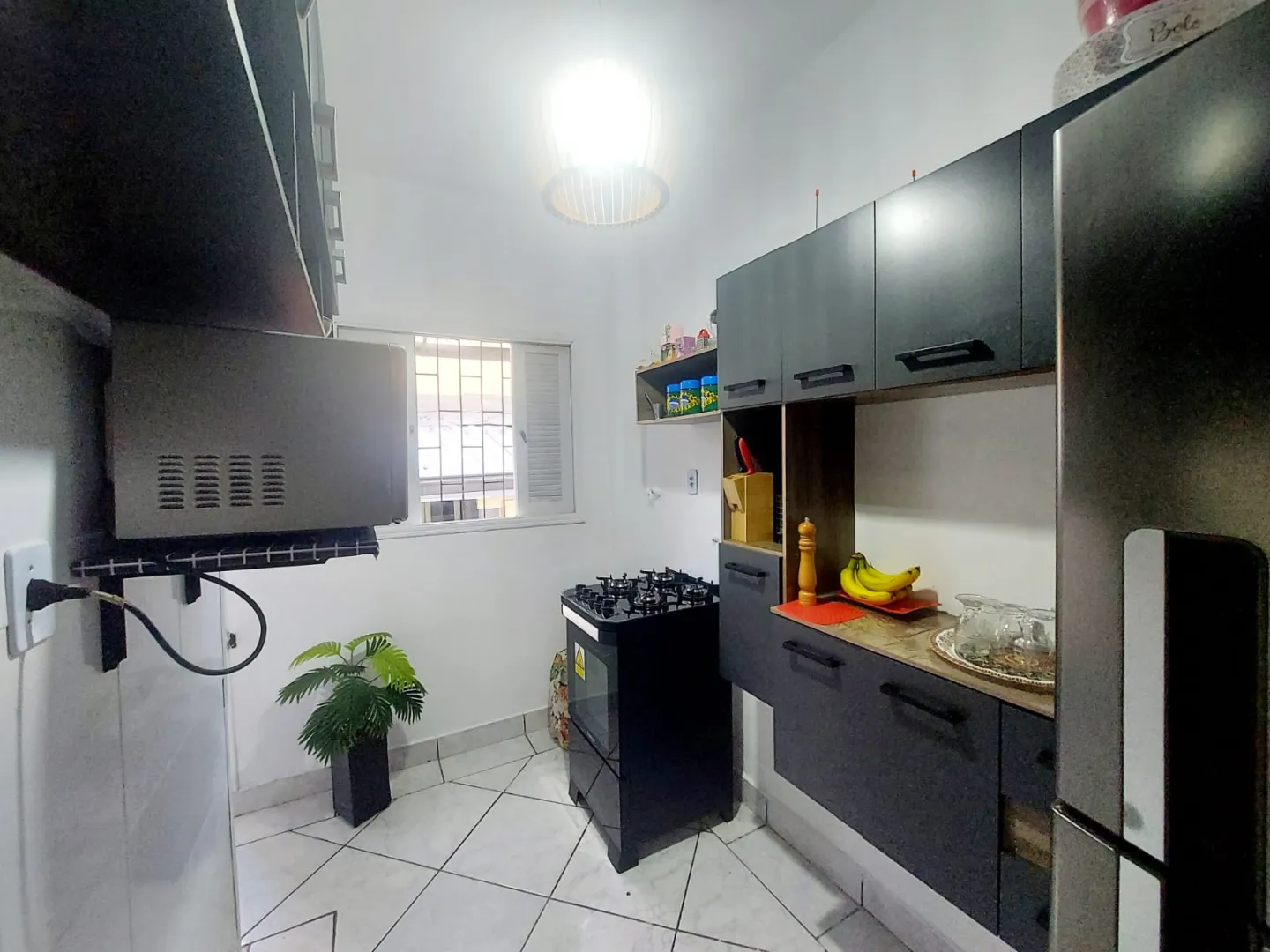 Apartamento T&eacute;rreo com Quintal Privativo em Vila Mathias &ndash; Santos/SP Avenida Rangel Pestana Santos - 