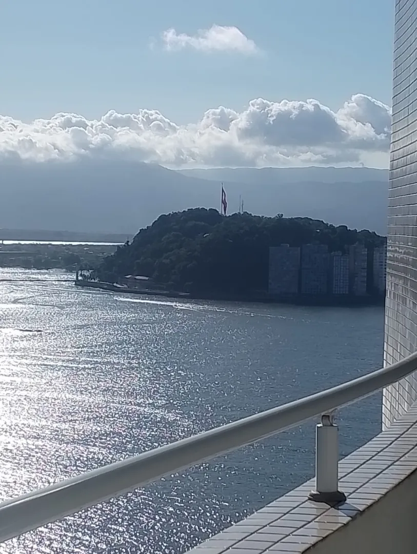 Seu Ref&uacute;gio Exclusivo com Vista Panor&acirc;mica para o Mar na Ilha Porchat ! Alameda 28 de Setembro São Vicente - 