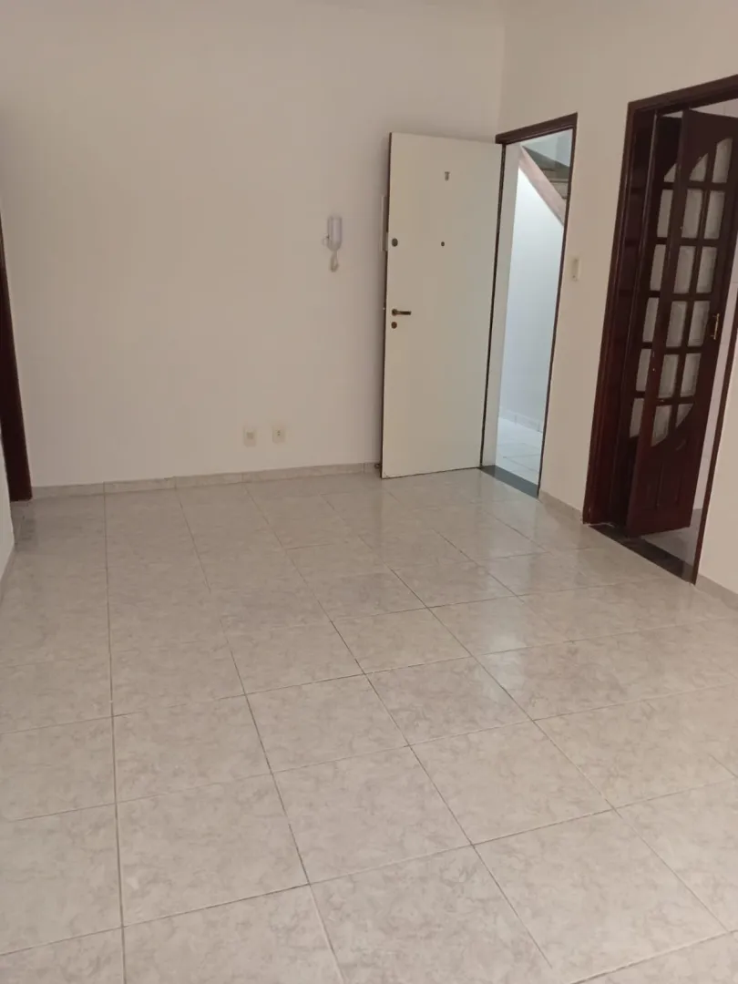 🏡 Apartamento T&eacute;rreo &agrave; Venda &ndash; Encruzilhada | Santos/SP Rua Pérsio de Queiroz Filho Santos - 