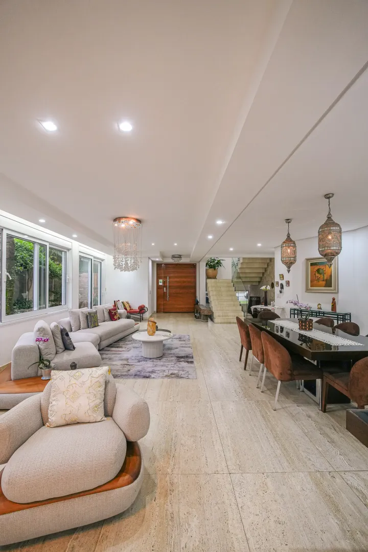 Resid&ecirc;ncia Exclusiva no Alphaville 6 com 598 m&sup2;, 5 Su&iacute;tes e Lazer Completo  Santana de Parnaíba - 