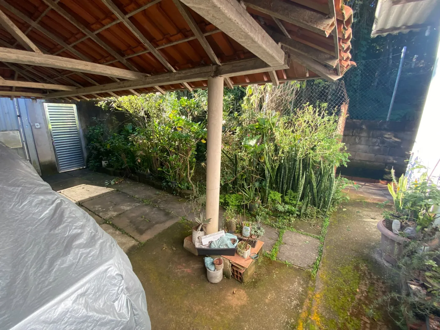 Casa - 3 dormit&oacute;rios - Terreno 480m2 -Botujuru  Mogi das Cruzes - 