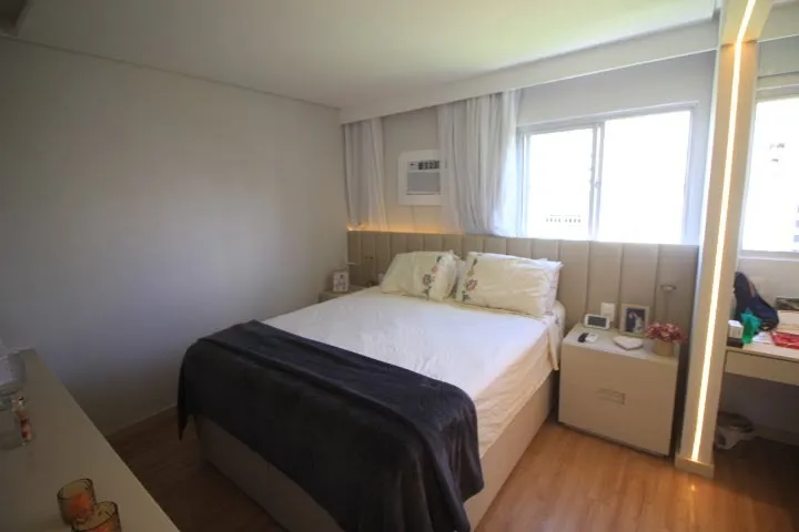 Apartamento &aacute; venda | 80m&sup2; | 2 Quartos | 1 Su&iacute;te | Totalmente Reformado | R$ 400.000,00 Rua da Angustura Recife - 