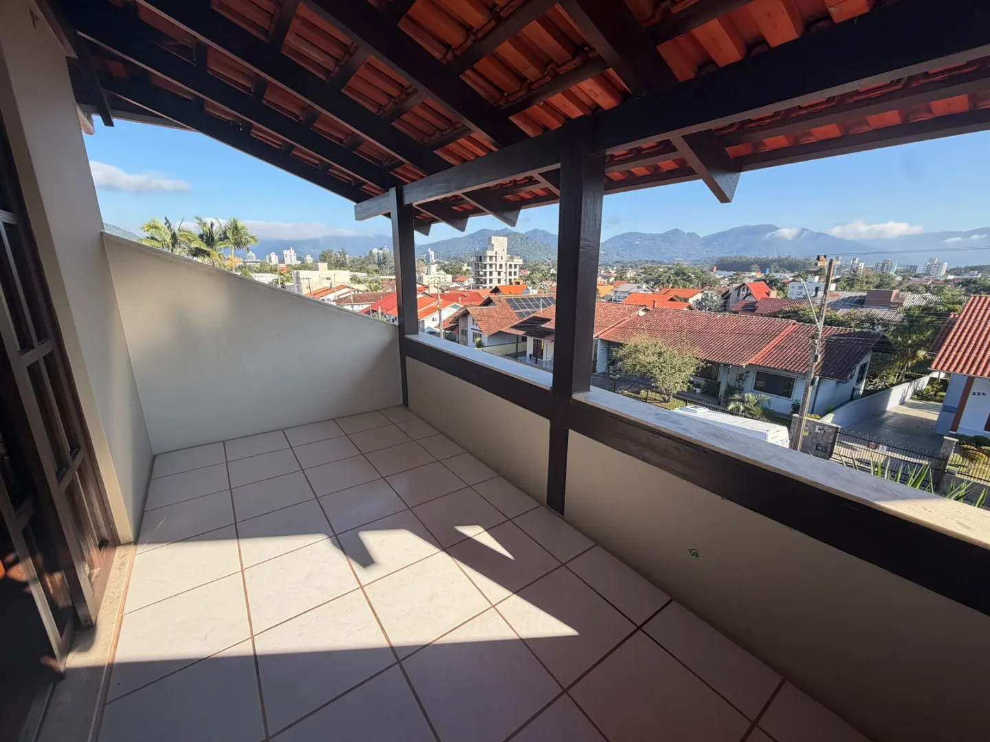 Casa - B. Na&ccedil;&otilde;es  Timbó - 