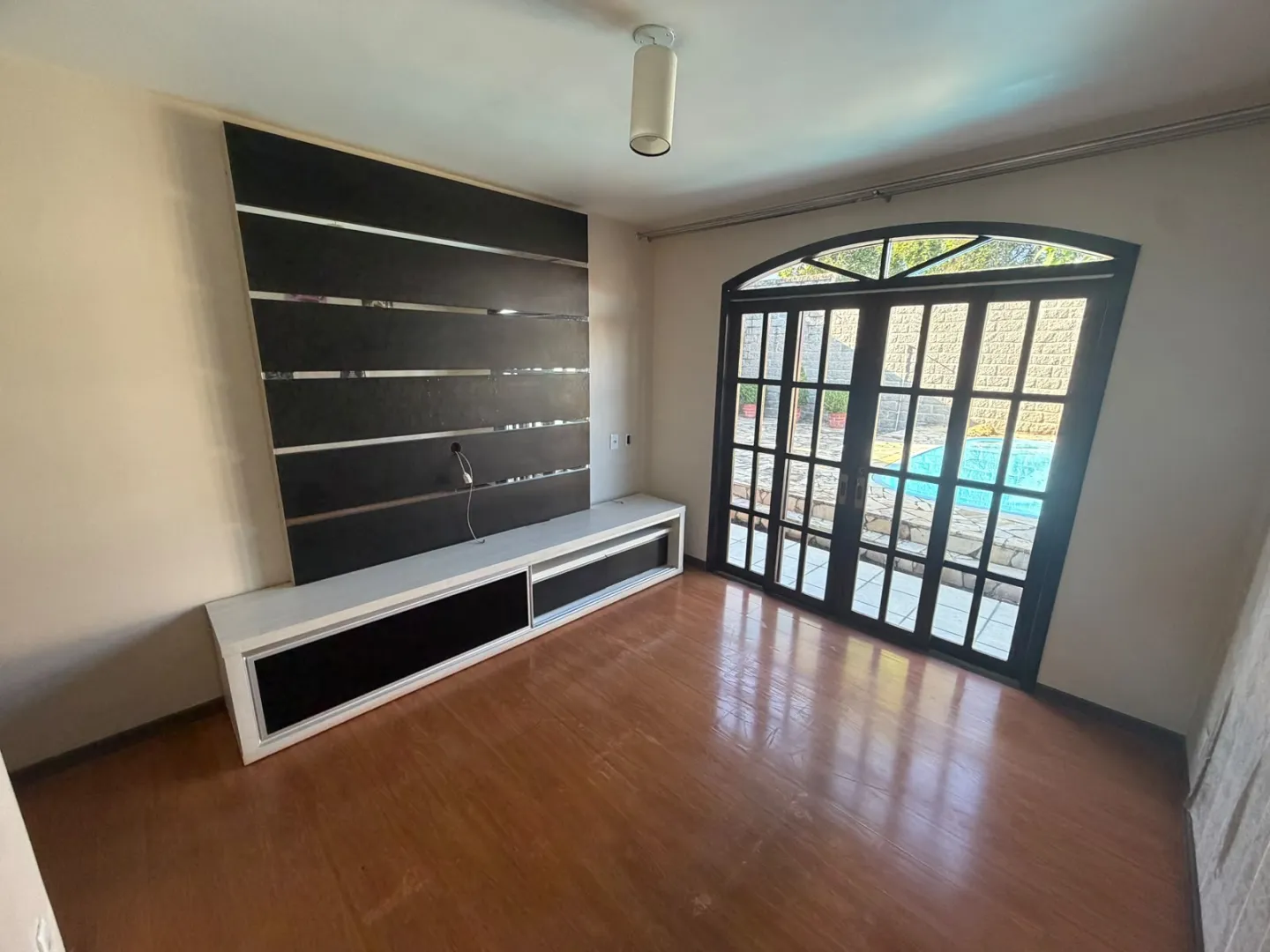 Casa - B. Na&ccedil;&otilde;es  Timbó - 