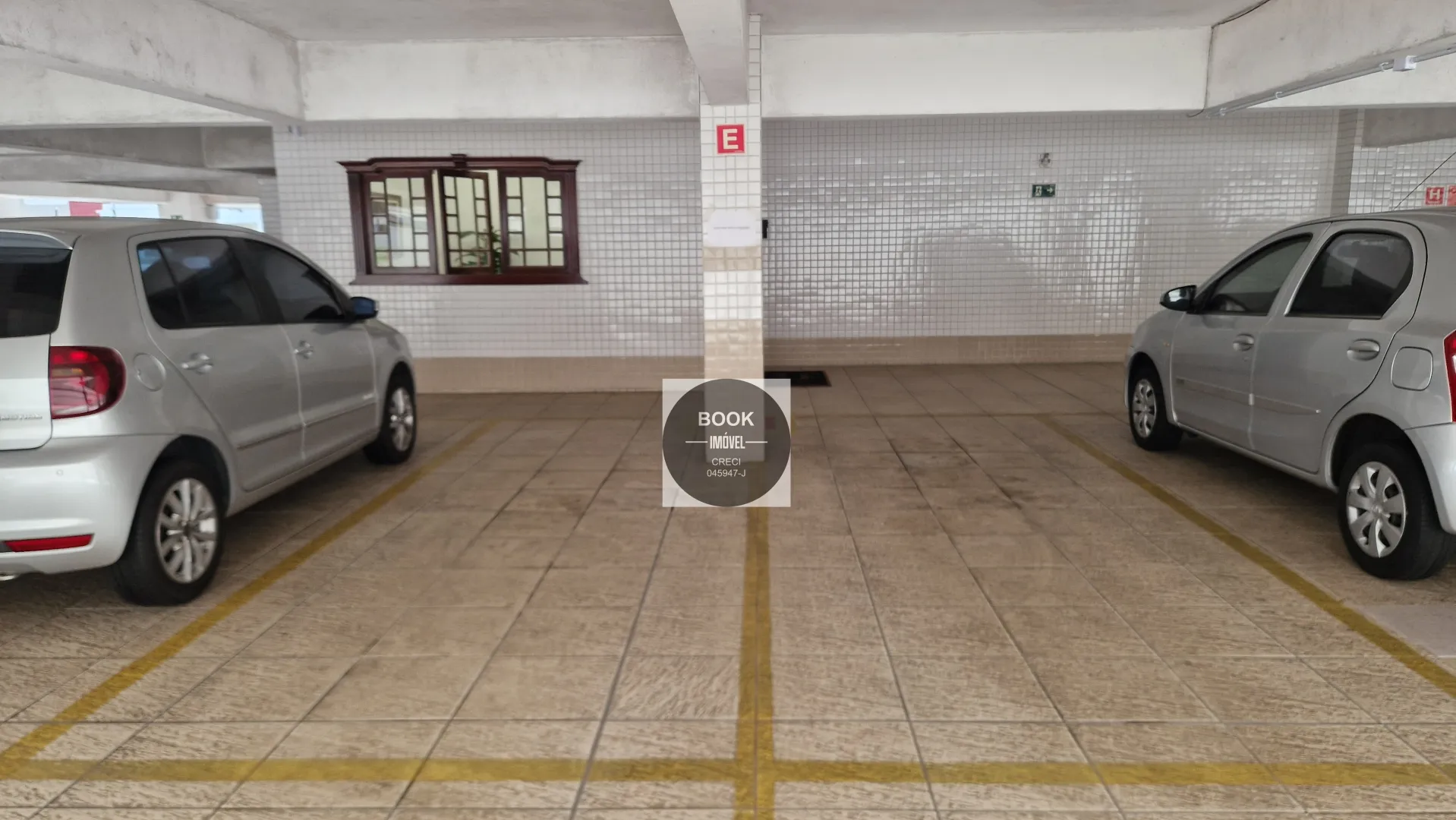 Charme, conforto e a poucos passos da praia na Pomp&eacute;ia, em Santos Avenida Marechal Floriano Peixoto Santos - 