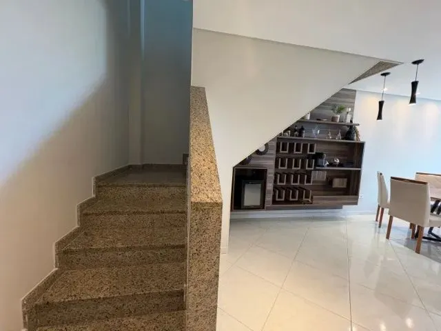 Cobertura Duplex com Piscina Privativa e Vista para o Mar &ndash; Guilhermina &ndash; Praia Grande/SP Rua Peru Praia Grande - 