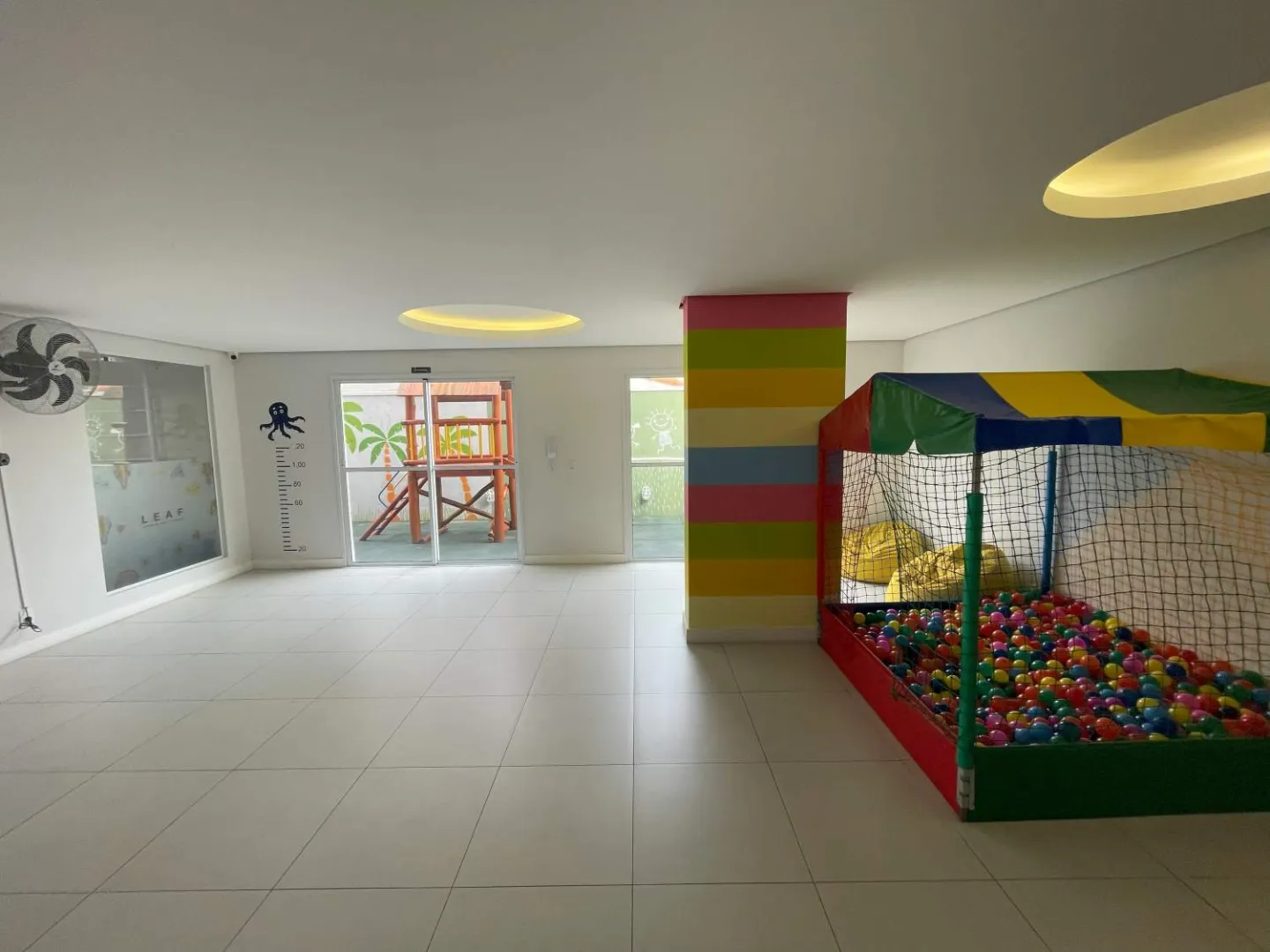 Apartamento &agrave; venda com 64m&sup2;com 3 dormit&oacute;rios, suite e 2 vagas com churrasqueira a carv&atilde;o; Rua Argélia Osasco - 