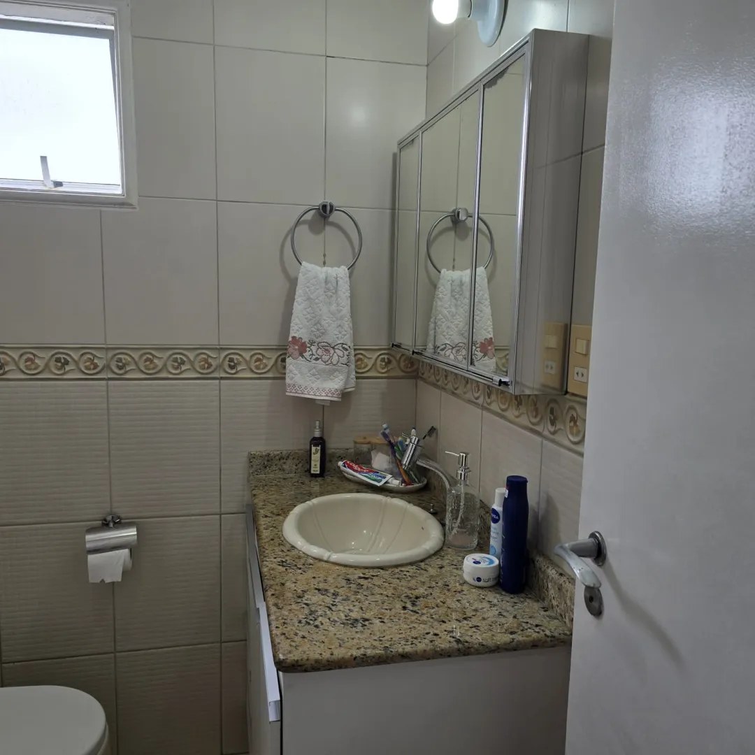 APARTAMENTO 3 QUARTOS SU&Iacute;TE ANDAR ALTO NASCENTE DEPEND&Ecirc;NCIA GARAGEM &Agrave; VENDA EM BROTAS Rua Comendador Pereira da Silva Salvador - 