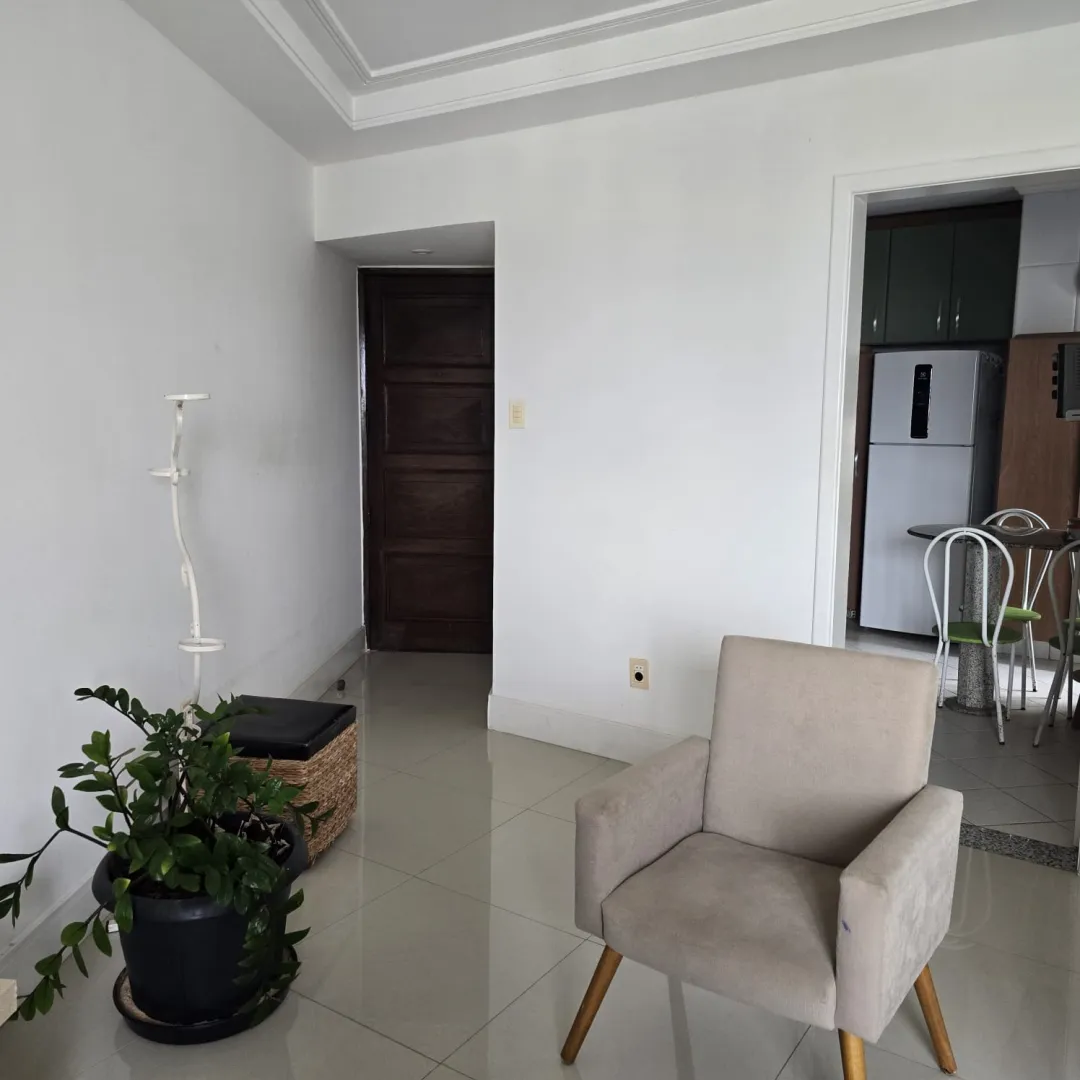 APARTAMENTO 3 QUARTOS SU&Iacute;TE ANDAR ALTO NASCENTE DEPEND&Ecirc;NCIA GARAGEM &Agrave; VENDA EM BROTAS Rua Comendador Pereira da Silva Salvador - 