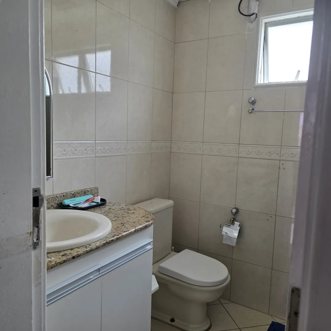 APARTAMENTO 3 QUARTOS SU&Iacute;TE ANDAR ALTO NASCENTE DEPEND&Ecirc;NCIA GARAGEM &Agrave; VENDA EM BROTAS Rua Comendador Pereira da Silva Salvador - 