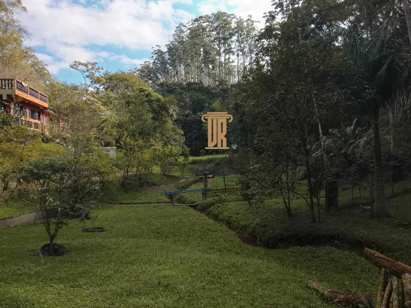 S&iacute;tio e Pousada &agrave; Venda em Monteiro Lobato &ndash; SP  Monteiro Lobato - 