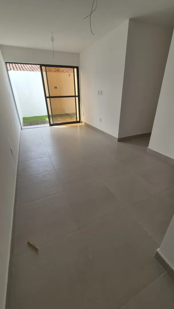 Apartamento novo térreo, nascente Bairro dos Estados