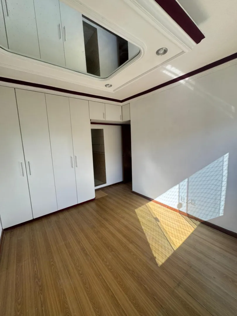 APARTAMENTO 2 QUARTOS SU&Iacute;TE NASCENTE ANDAR ALTO ELEVADOR &Agrave; VENDA EM BROTAS Rua Amado Coutinho Salvador - 