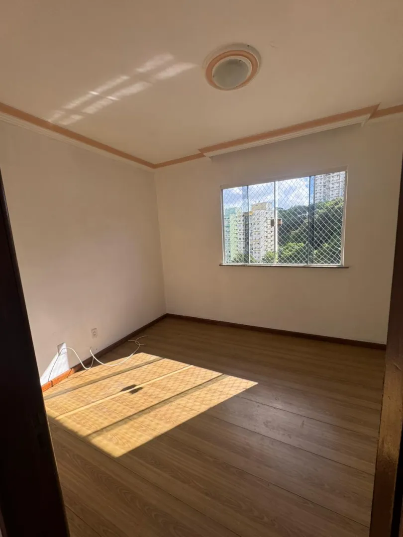 APARTAMENTO 2 QUARTOS SU&Iacute;TE NASCENTE ANDAR ALTO ELEVADOR &Agrave; VENDA EM BROTAS Rua Amado Coutinho Salvador - 