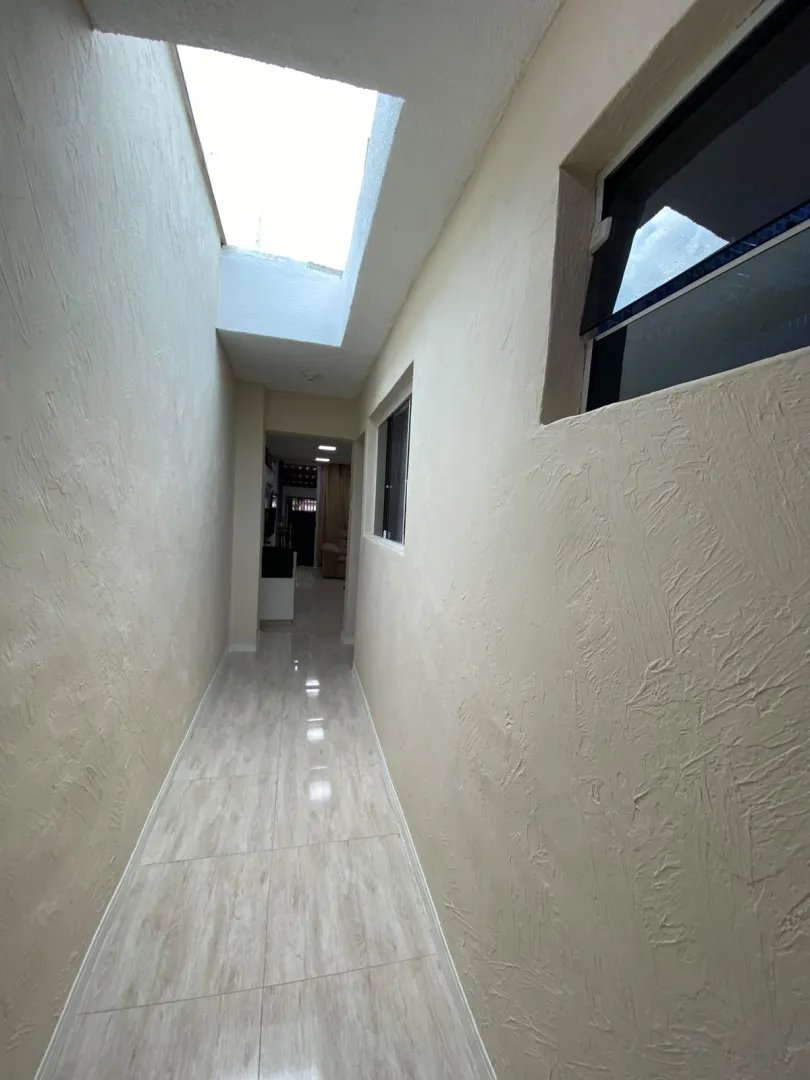Casa espa&ccedil;osa com 2 Su&iacute;tes - Vl. Sagrado Cecilia  Mogi das Cruzes - 