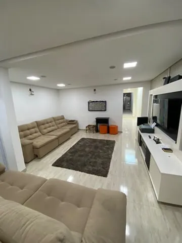 Casa espa&ccedil;osa com 2 Su&iacute;tes - Vl. Sagrado Cecilia  Mogi das Cruzes - 