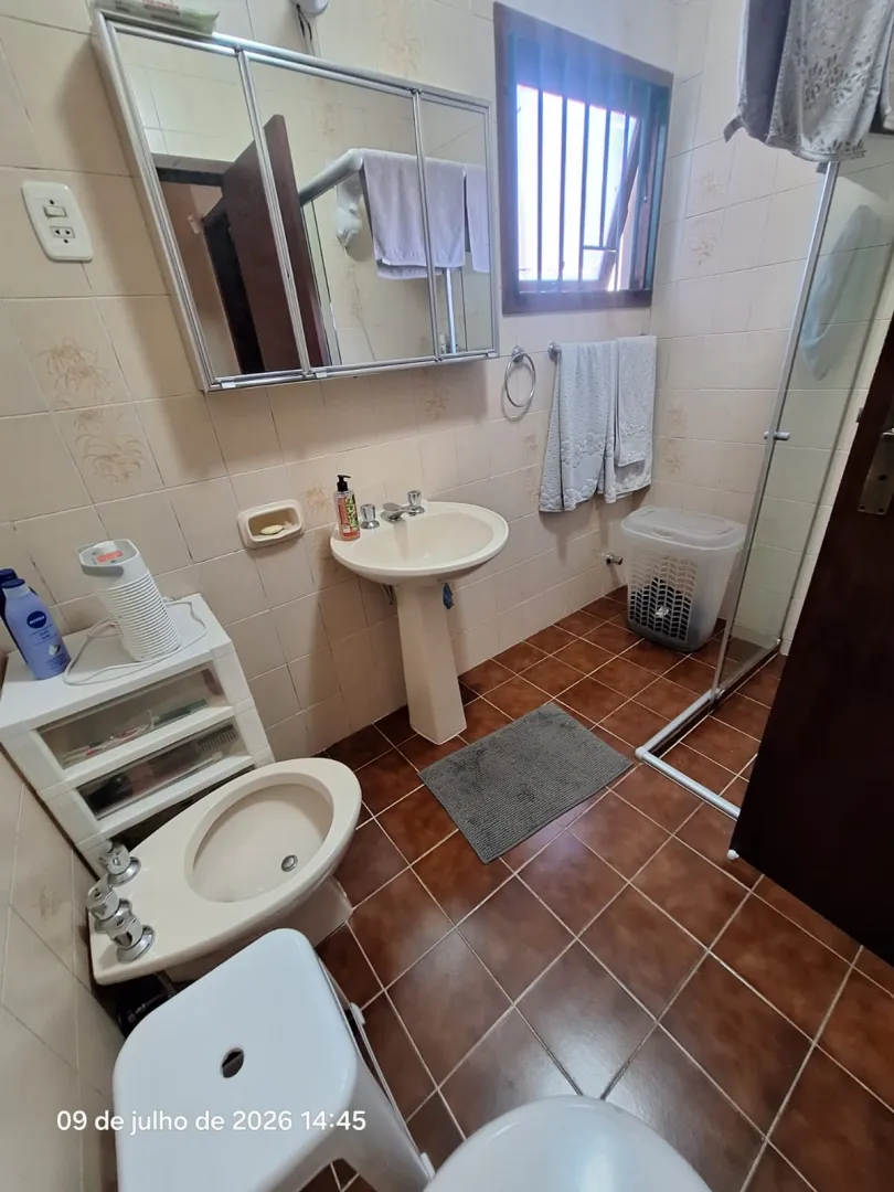 SOBRADO IMPERDIVEL, LOCALIZADO NA ZONA DO PORTO,em Pelotas ,PRONTO PARA MORAR — foto 8