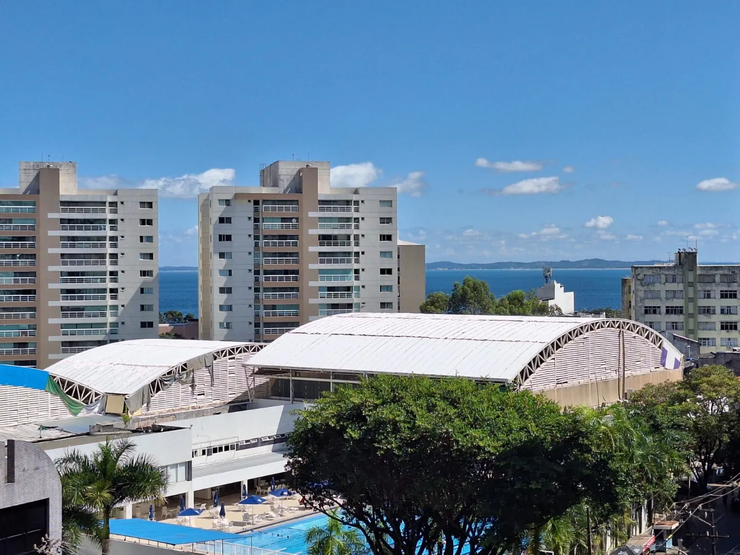 APARTAMENTO 3 QUARTOS SU&Iacute;TE NASCENTE ELEVADORES PORTARIA 24H &Agrave; VENDA NA BARRA! Rua Marquês de Caravelas Salvador - 