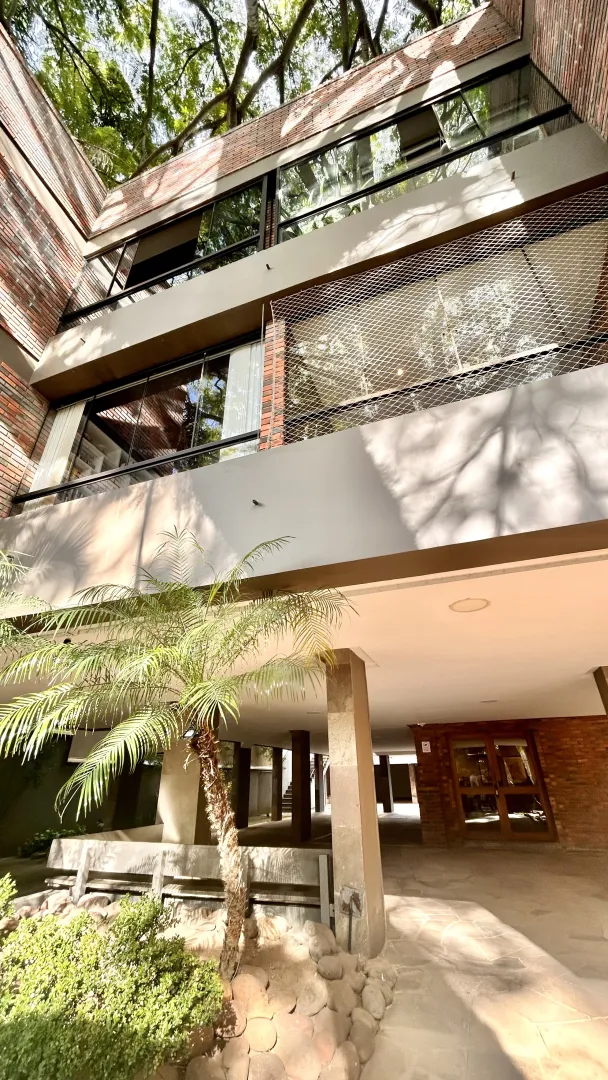R$ 750.000 | 93m&sup2; | 2 DORMIT&Oacute;RIOS | VAGA | AV. LAGEADO | PORTO ALEGRE - RS Avenida Lageado Porto Alegre - 