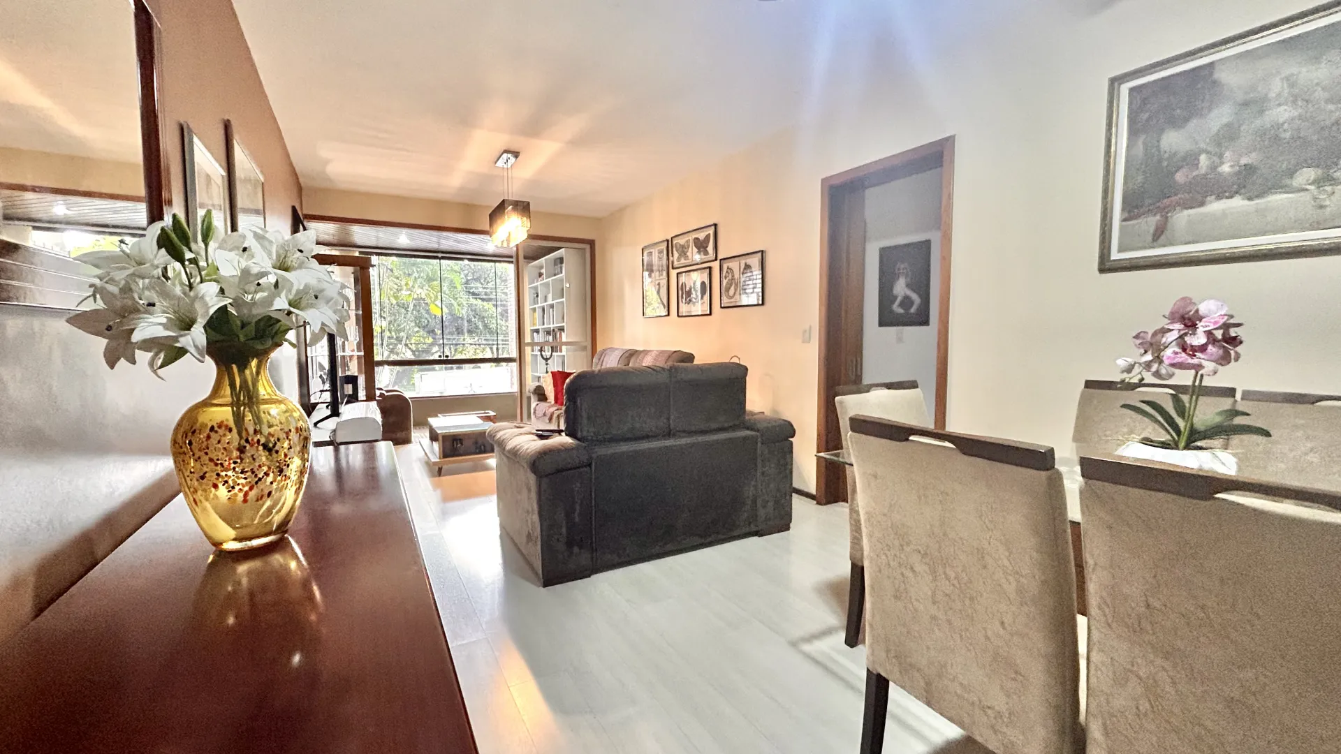 R$ 750.000 | 93m&sup2; | 2 DORMIT&Oacute;RIOS | VAGA | AV. LAGEADO | PORTO ALEGRE - RS Avenida Lageado Porto Alegre - 