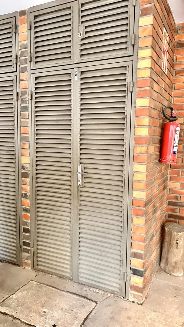 R$ 750.000 | 93m&sup2; | 2 DORMIT&Oacute;RIOS | VAGA | AV. LAGEADO | PORTO ALEGRE - RS Avenida Lageado Porto Alegre - 